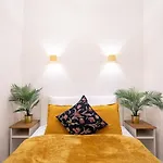 Unique Design - New - Budapeszt