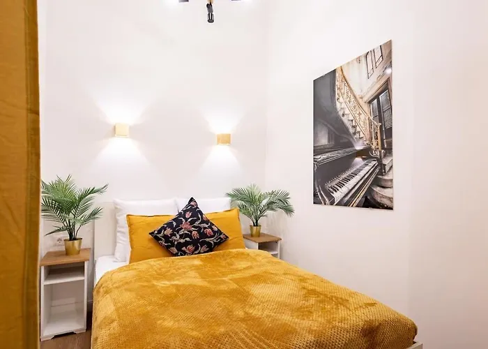 Apartment Unique Design - New - *